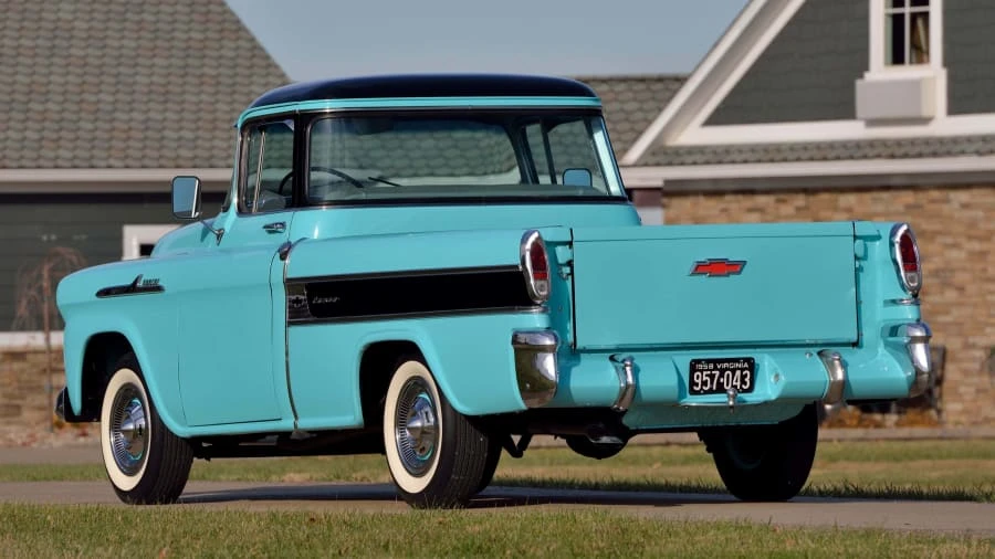 1958 Chevrolet Task Force - Image 13 of 30