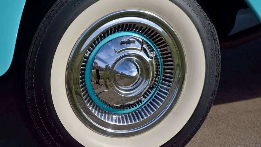 1958 Chevrolet Task Force - Image 15 of 30