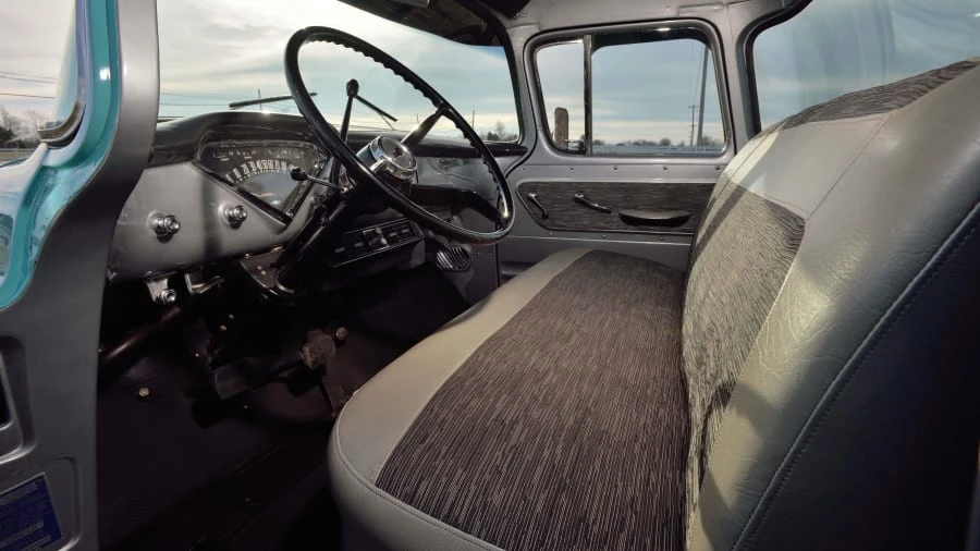 1958 Chevrolet Task Force - Image 22 of 30