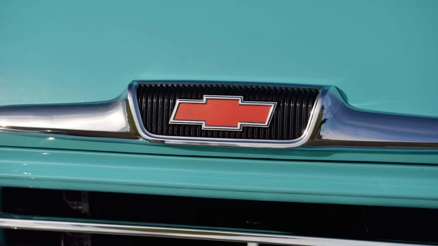 1958 Chevrolet Task Force - Image 25 of 30