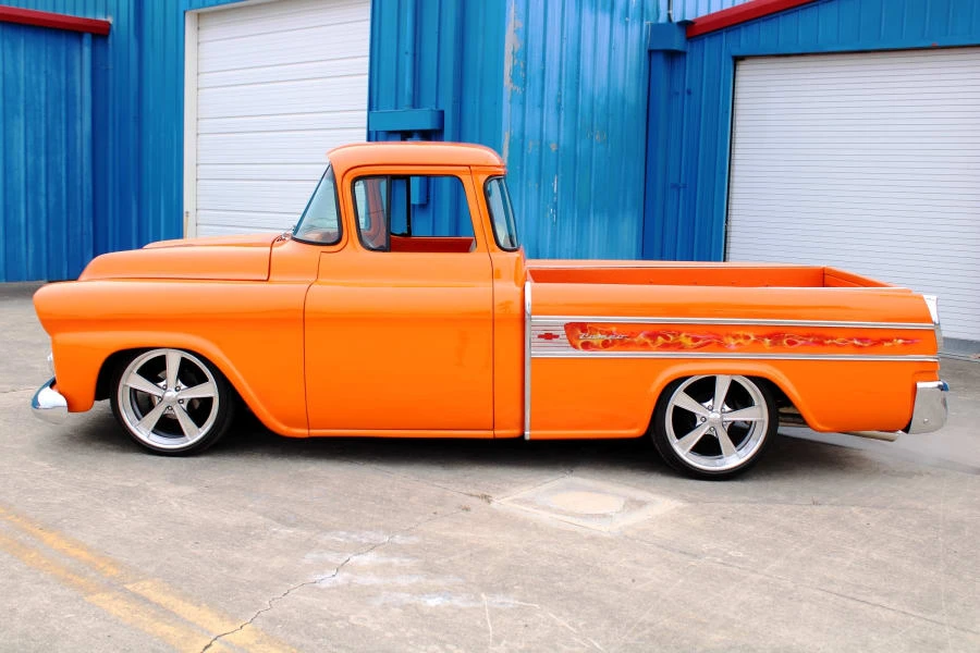 1958 Chevrolet Task Force - Image 2 of 13