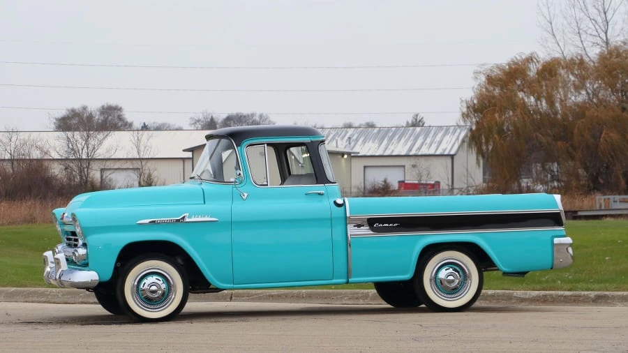 1958 Chevrolet Task Force - Image 8 of 12