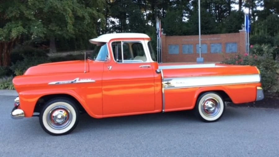 1958 Chevrolet Task Force - Image 2 of 9
