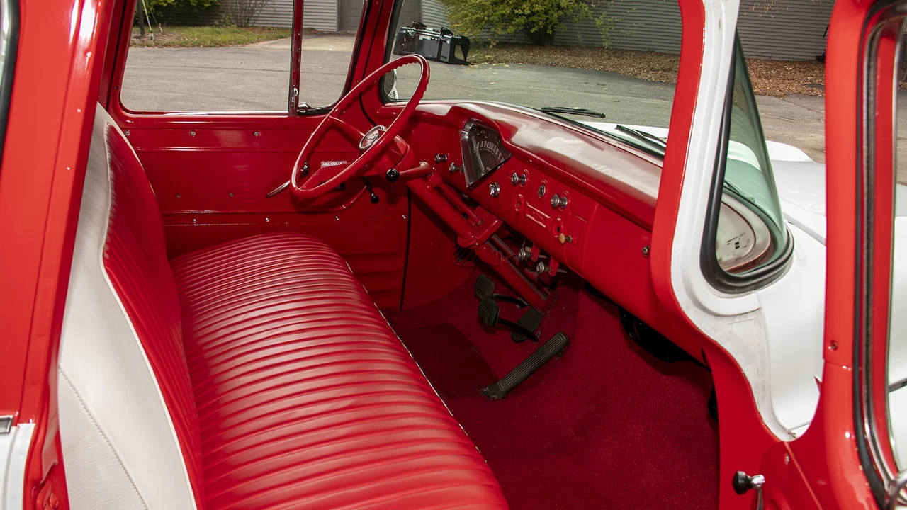 1958 Chevrolet Task Force - Image 5 of 17