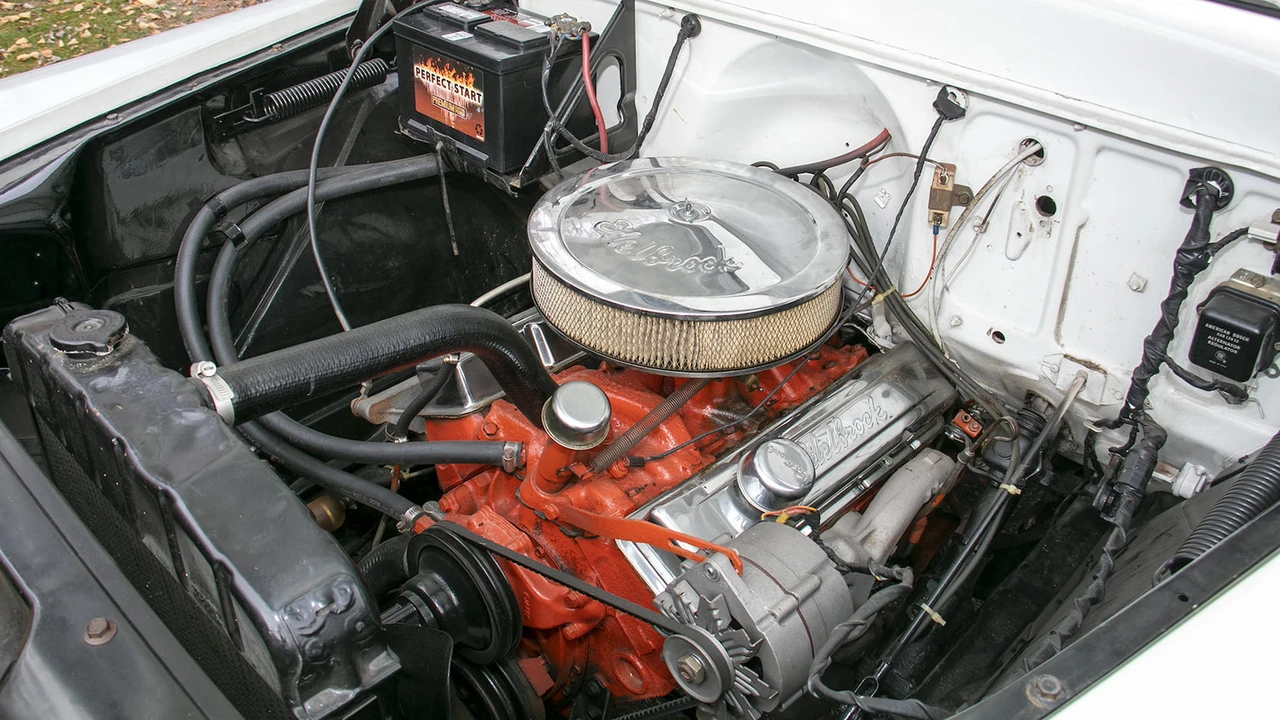 1958 Chevrolet Task Force - Image 6 of 17