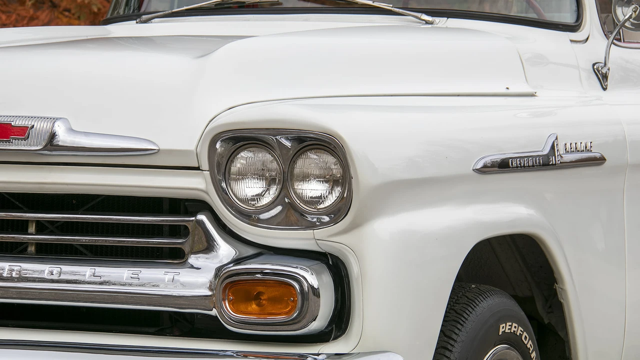 1958 Chevrolet Task Force - Image 9 of 17