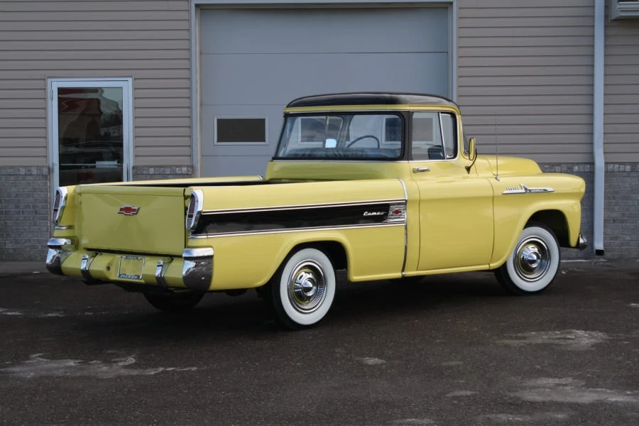 1958 Chevrolet Task Force - Image 2 of 10