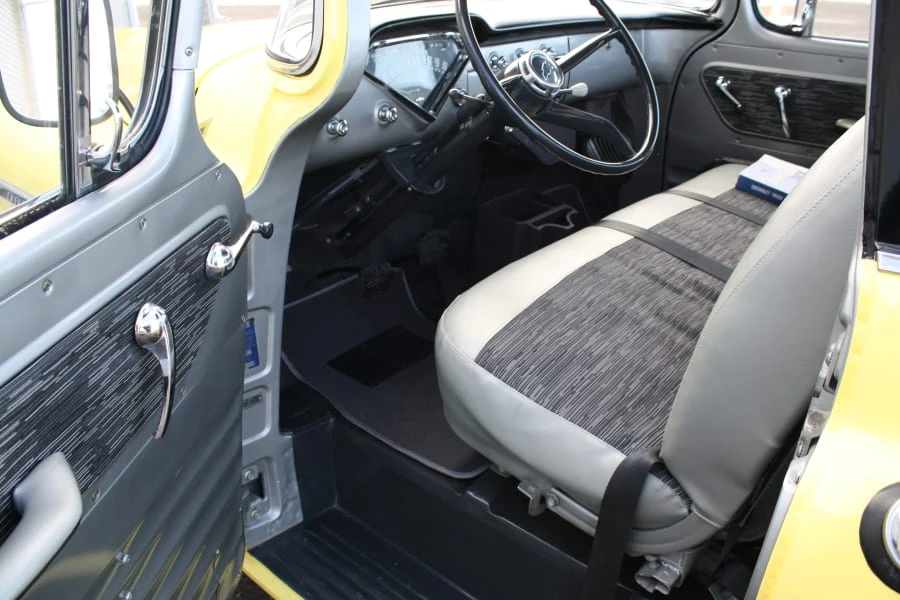 1958 Chevrolet Task Force - Image 3 of 10