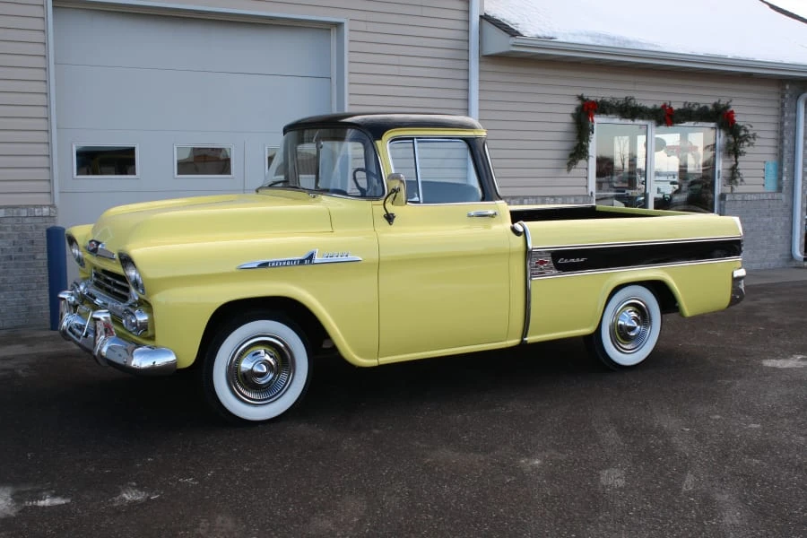 1958 Chevrolet Task Force - Image 9 of 10