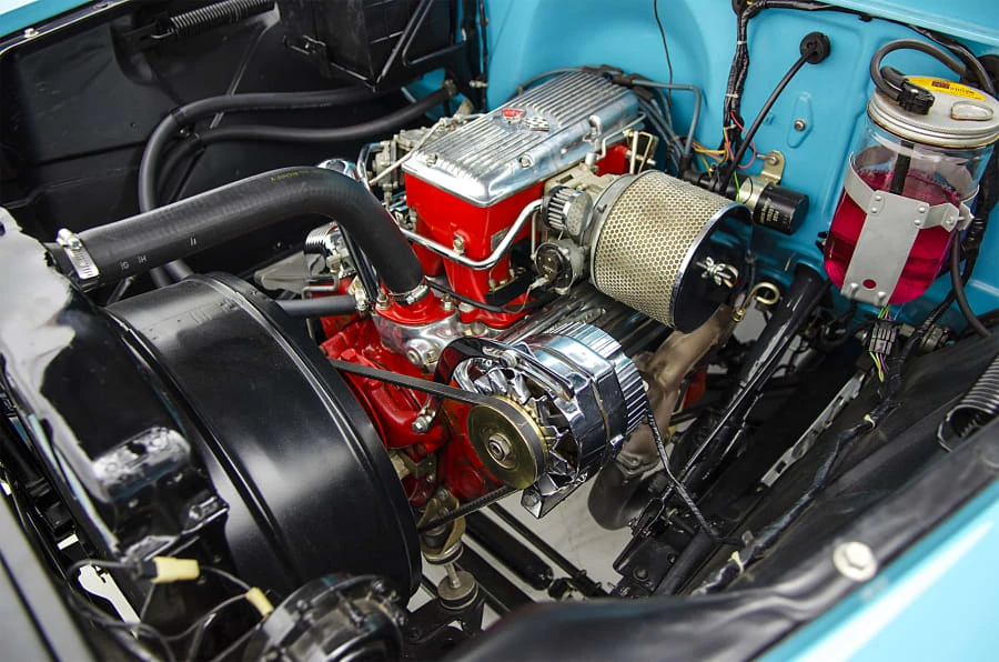1958 Chevrolet Task Force - Image 6 of 8