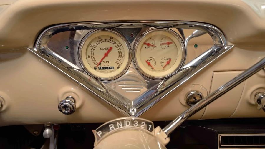 1958 Chevrolet Task Force - Image 10 of 12