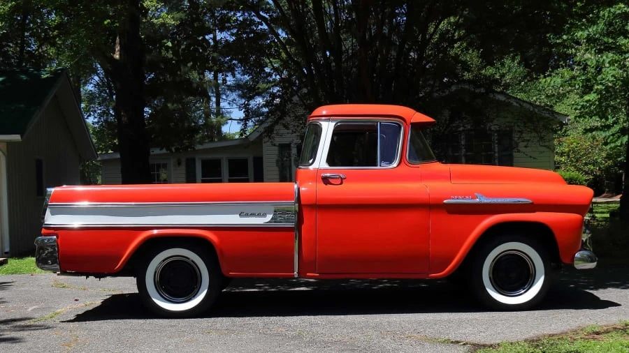 1958 Chevrolet Task Force - Image 2 of 16