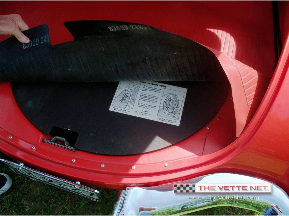 1958 Chevrolet Corvette C1 - Image 16 of 21