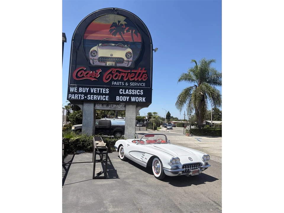 1958 Chevrolet Corvette C1 - Image 10 of 31