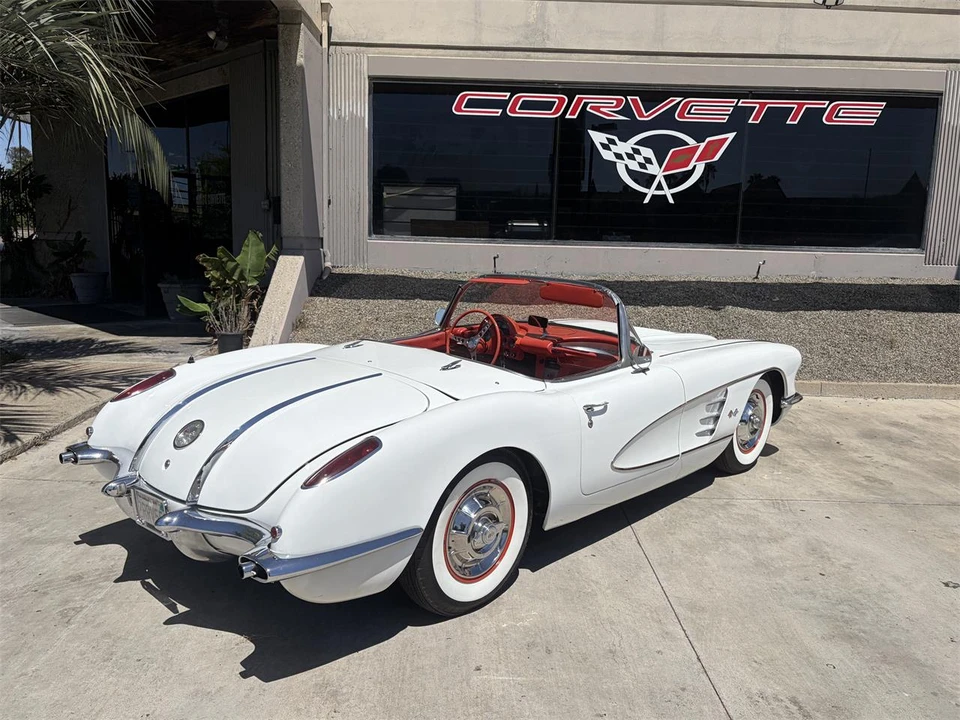 1958 Chevrolet Corvette C1 - Image 17 of 31