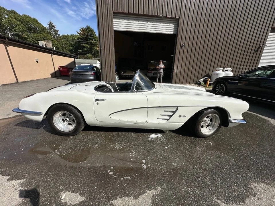 1958 Chevrolet Corvette C1 - Image 4 of 21
