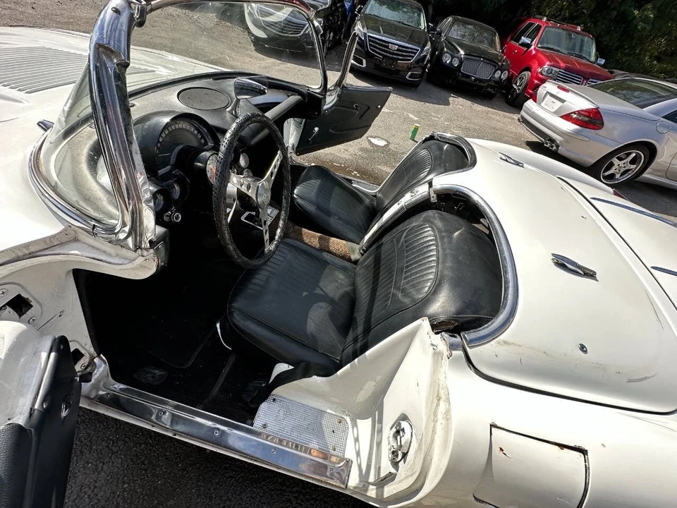 1958 Chevrolet Corvette C1 - Image 18 of 21