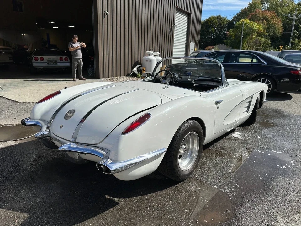 1958 Chevrolet Corvette C1 - Image 5 of 21