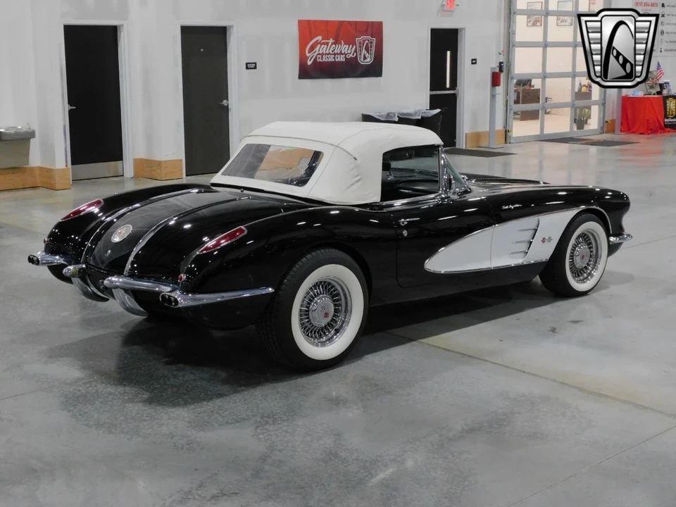1958 Chevrolet Corvette C1 - Image 17 of 21