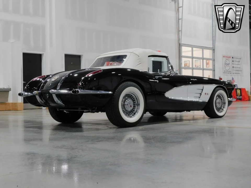 1958 Chevrolet Corvette C1 - Image 15 of 21