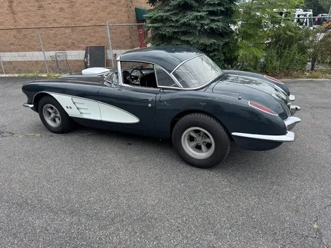 1958 Chevrolet Corvette C1 - Image 2 of 20