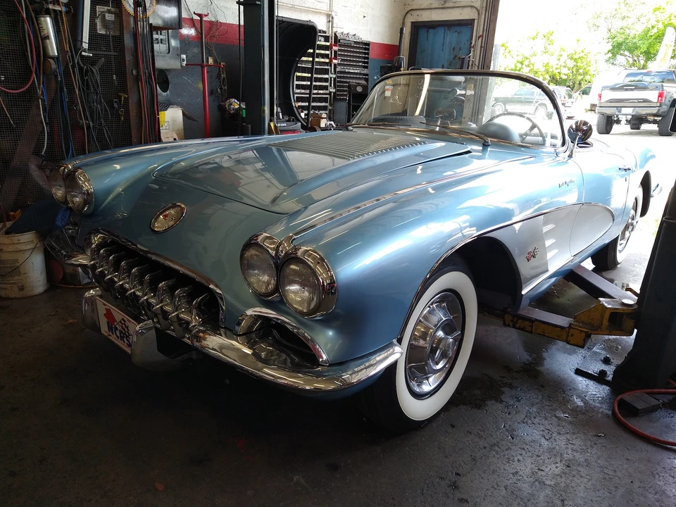 1958 Chevrolet Corvette C1 - Image 2 of 31