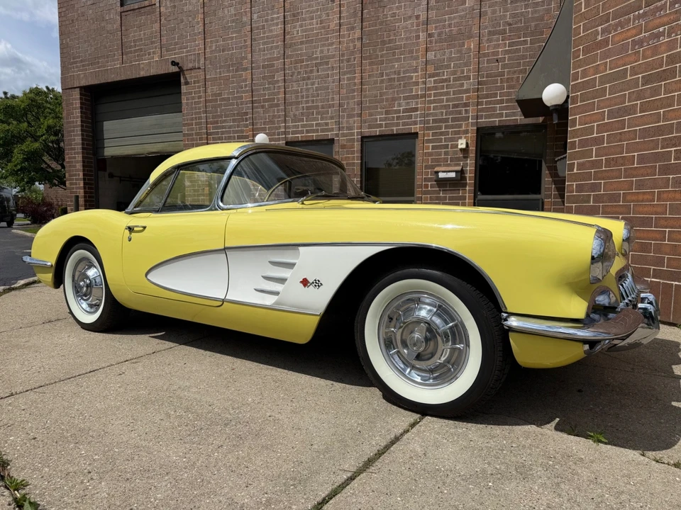 1958 Chevrolet Corvette C1 - Image 16 of 31