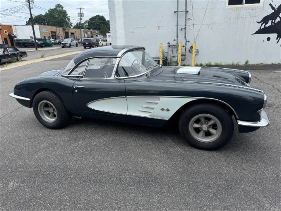 1958 Chevrolet Corvette C1 - Image 19 of 22