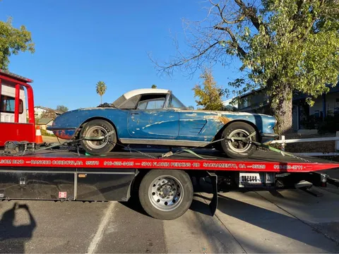 1958 Chevrolet Corvette C1 - Image 2 of 10