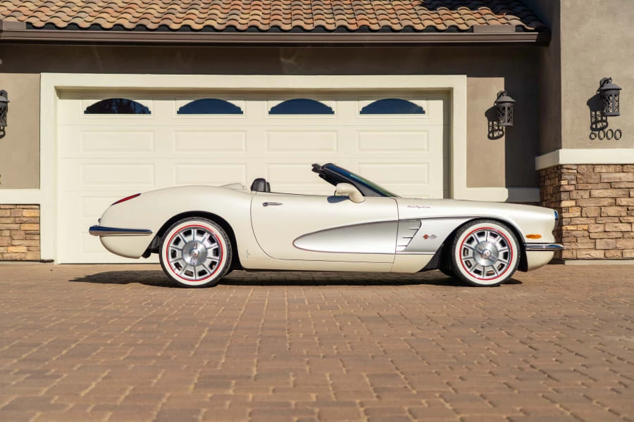 1958 Chevrolet Corvette C1 - Image 2 of 28