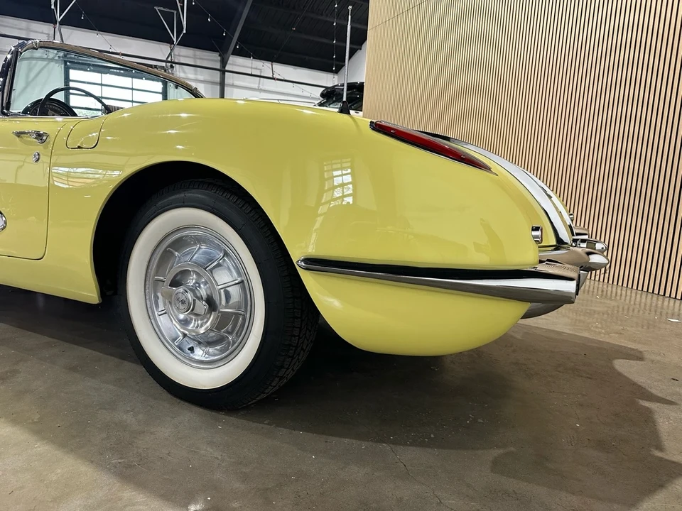 1958 Chevrolet Corvette C1 - Image 16 of 21