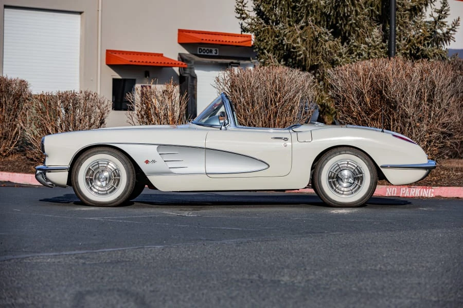 1958 Chevrolet Corvette C1 - Image 2 of 31