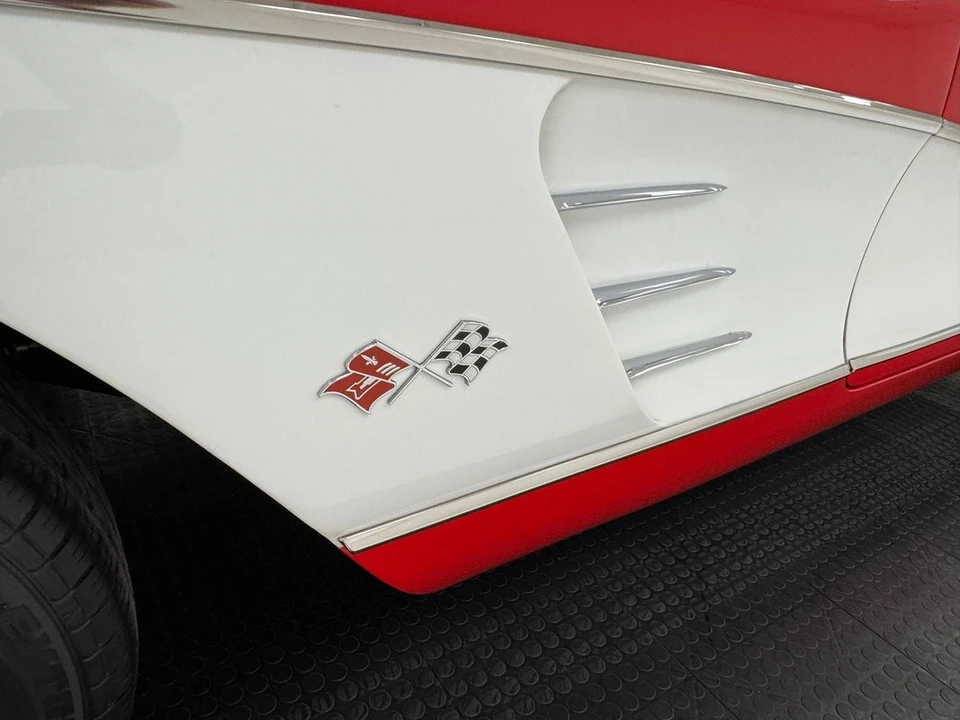 1958 Chevrolet Corvette C1 - Image 16 of 31