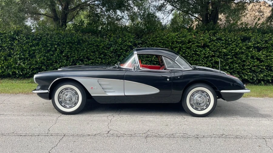 1958 Chevrolet Corvette C1 - Image 2 of 13