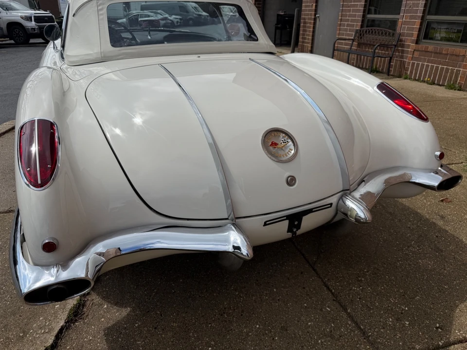 1958 Chevrolet Corvette C1 - Image 10 of 31