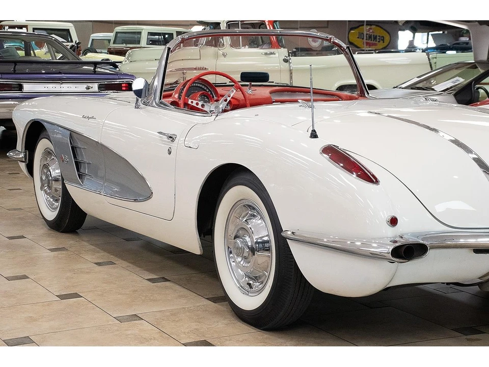 1958 Chevrolet Corvette C1 - Image 10 of 31