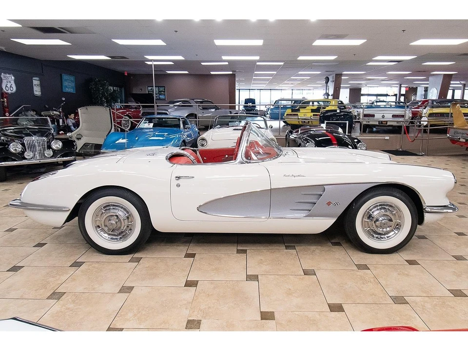 1958 Chevrolet Corvette C1 - Image 16 of 31