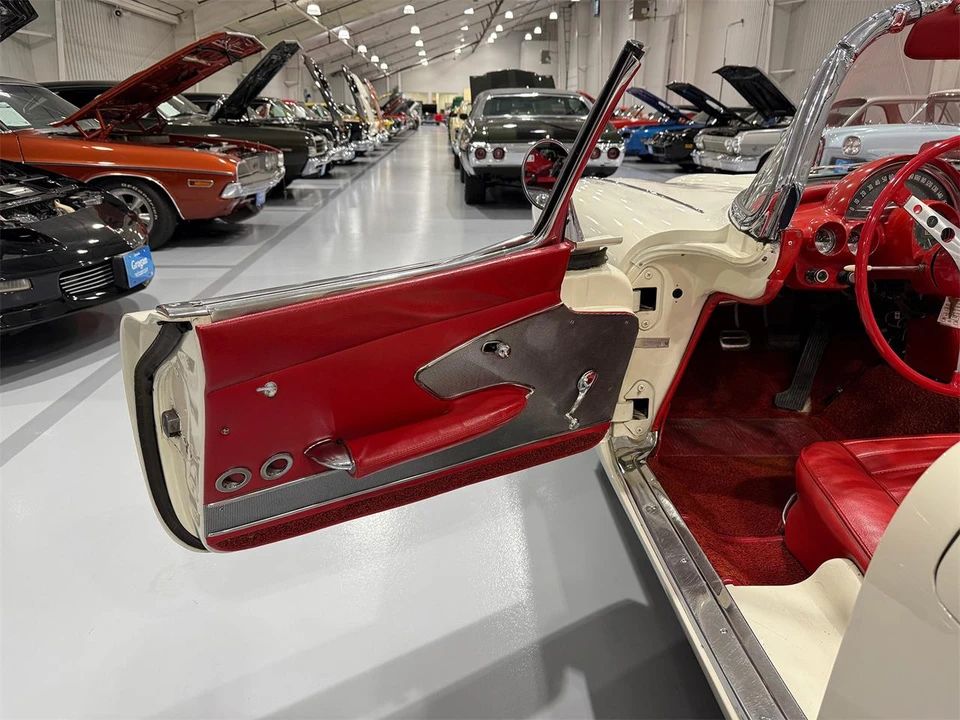 1958 Chevrolet Corvette C1 - Image 17 of 31