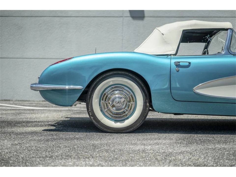 1958 Chevrolet Corvette C1 - Image 10 of 31
