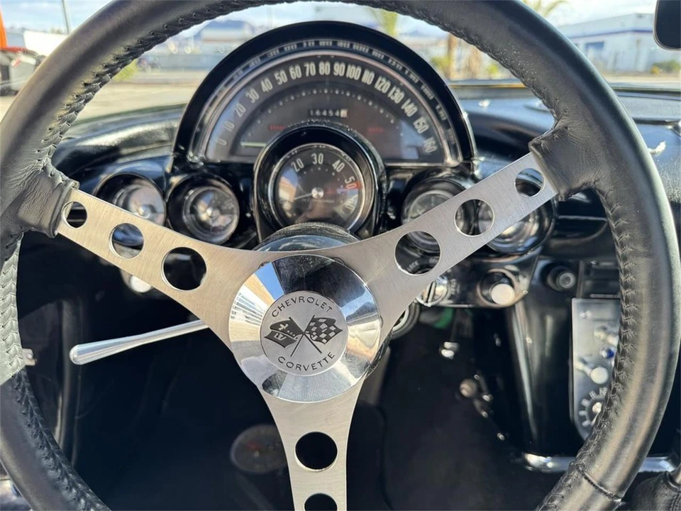 1958 Chevrolet Corvette C1 - Image 17 of 31