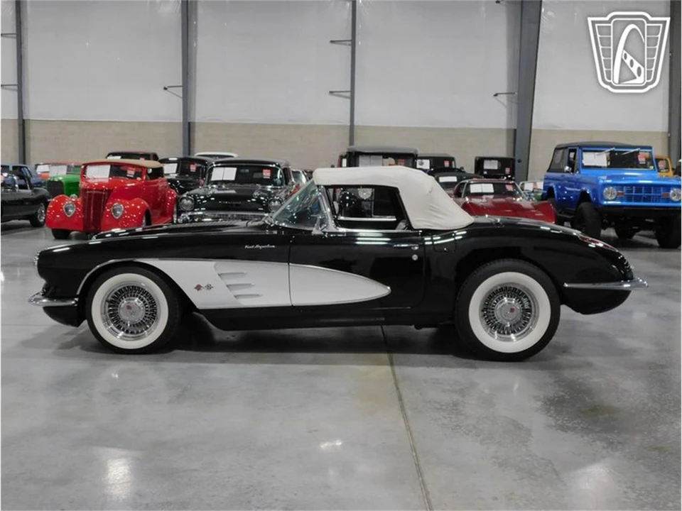 1958 Chevrolet Corvette C1 - Image 17 of 31