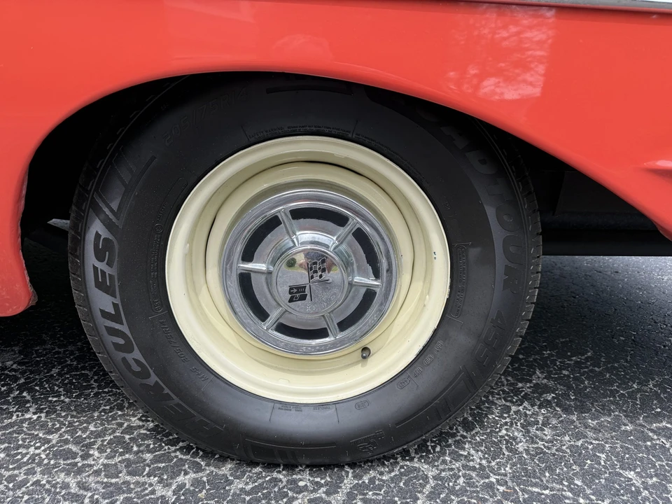 1958 Chevrolet Biscayne - Image 22 of 31