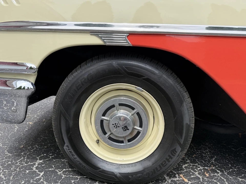 1958 Chevrolet Biscayne - Image 23 of 31