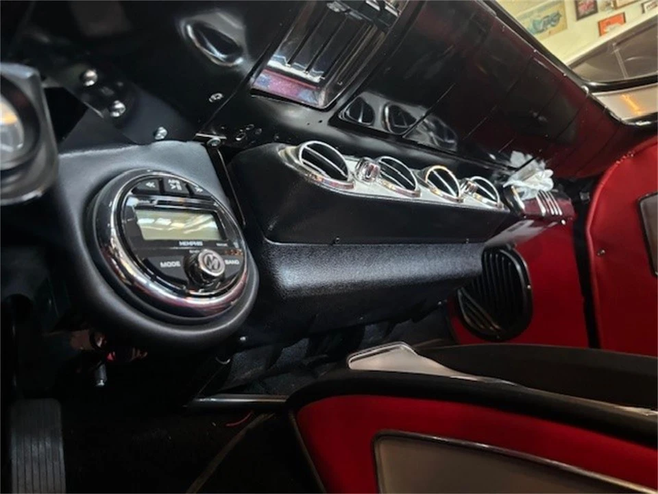 1958 Chevrolet Impala 1st Gen - Image 13 of 23