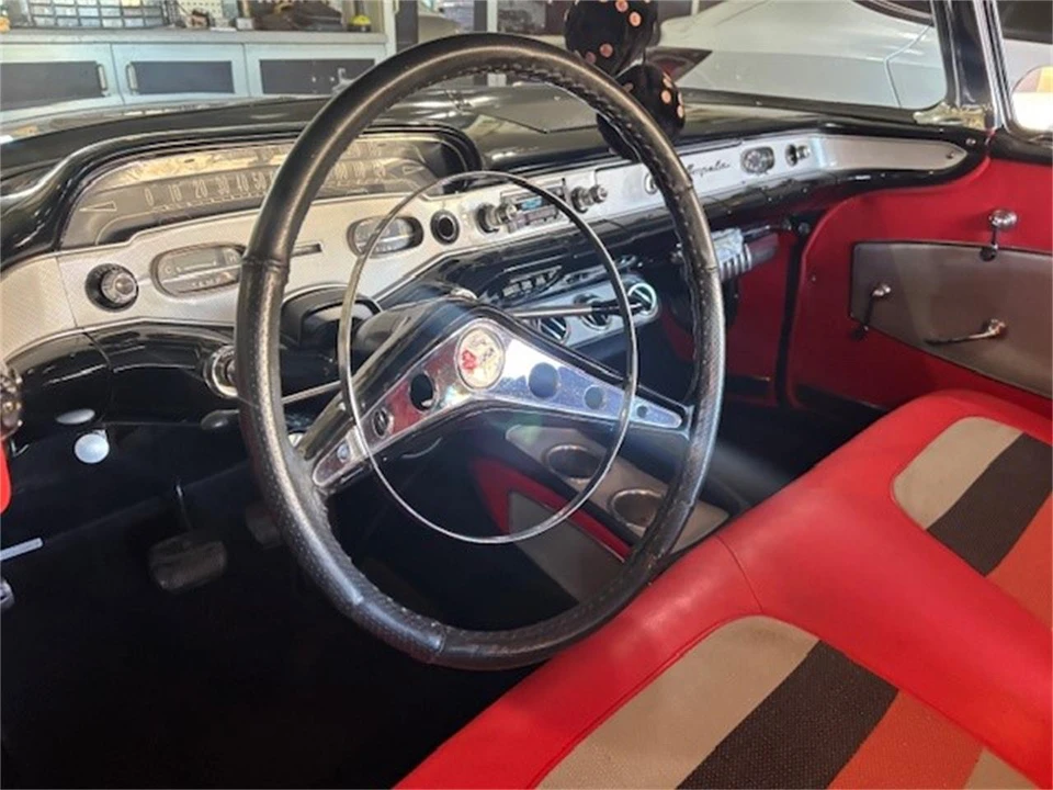 1958 Chevrolet Impala 1st Gen - Image 11 of 23