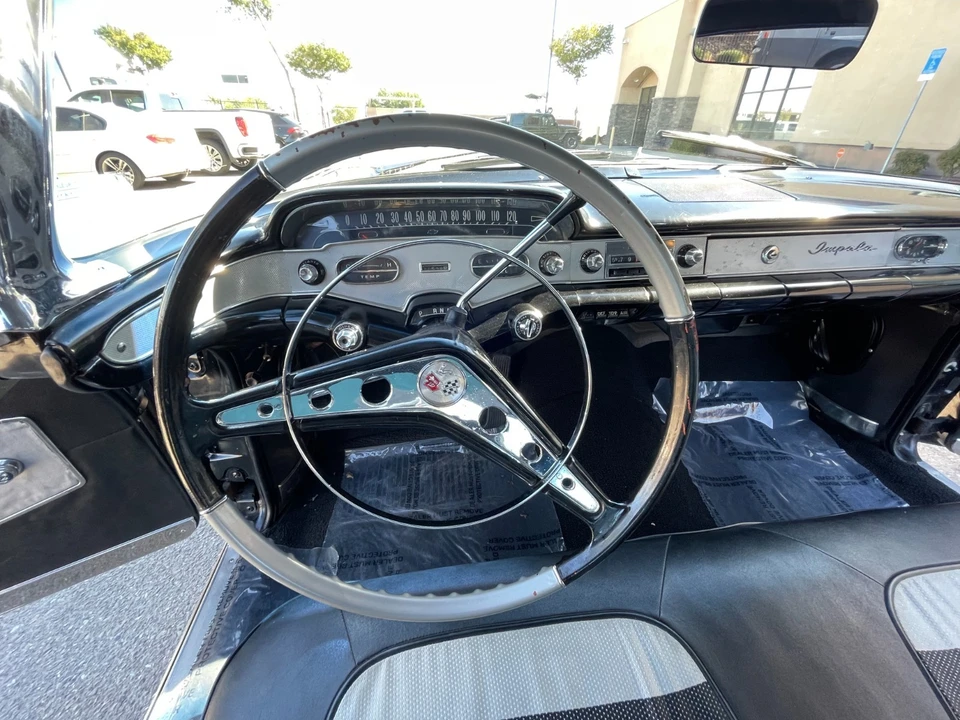 1958 Chevrolet Impala 1st Gen - Image 17 of 21