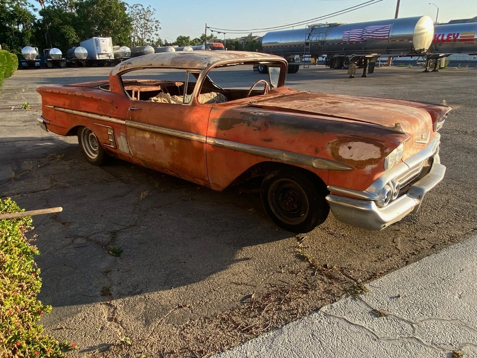 1958 Chevrolet Impala 1st Gen - Image 2 of 31
