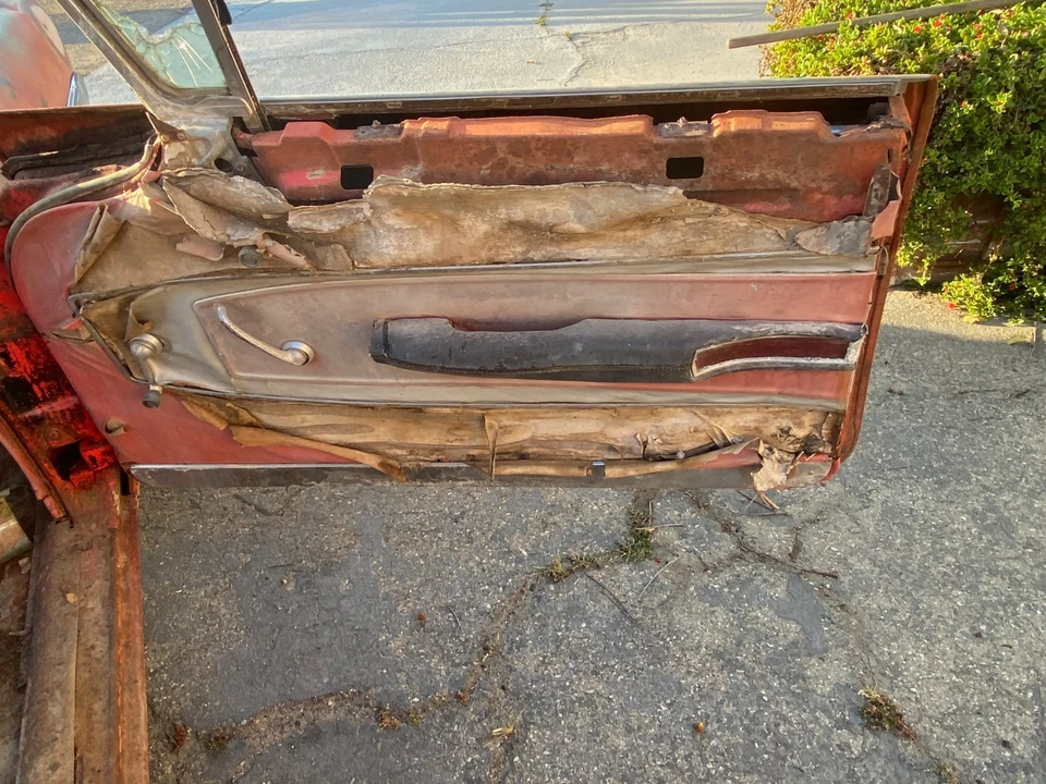 1958 Chevrolet Impala 1st Gen - Image 13 of 31