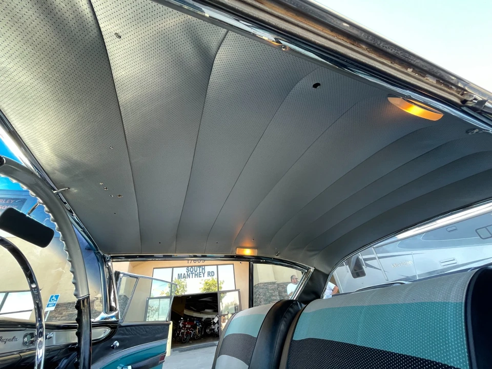 1958 Chevrolet Impala 1st Gen - Image 18 of 21