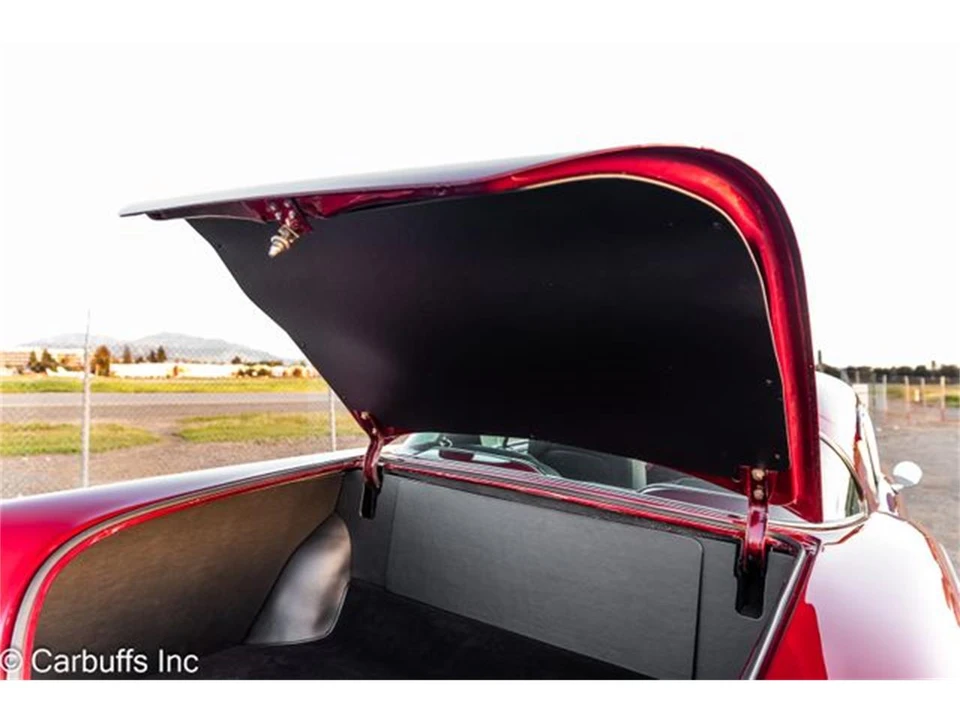 1958 Chevrolet Impala 1st Gen - Image 27 of 31